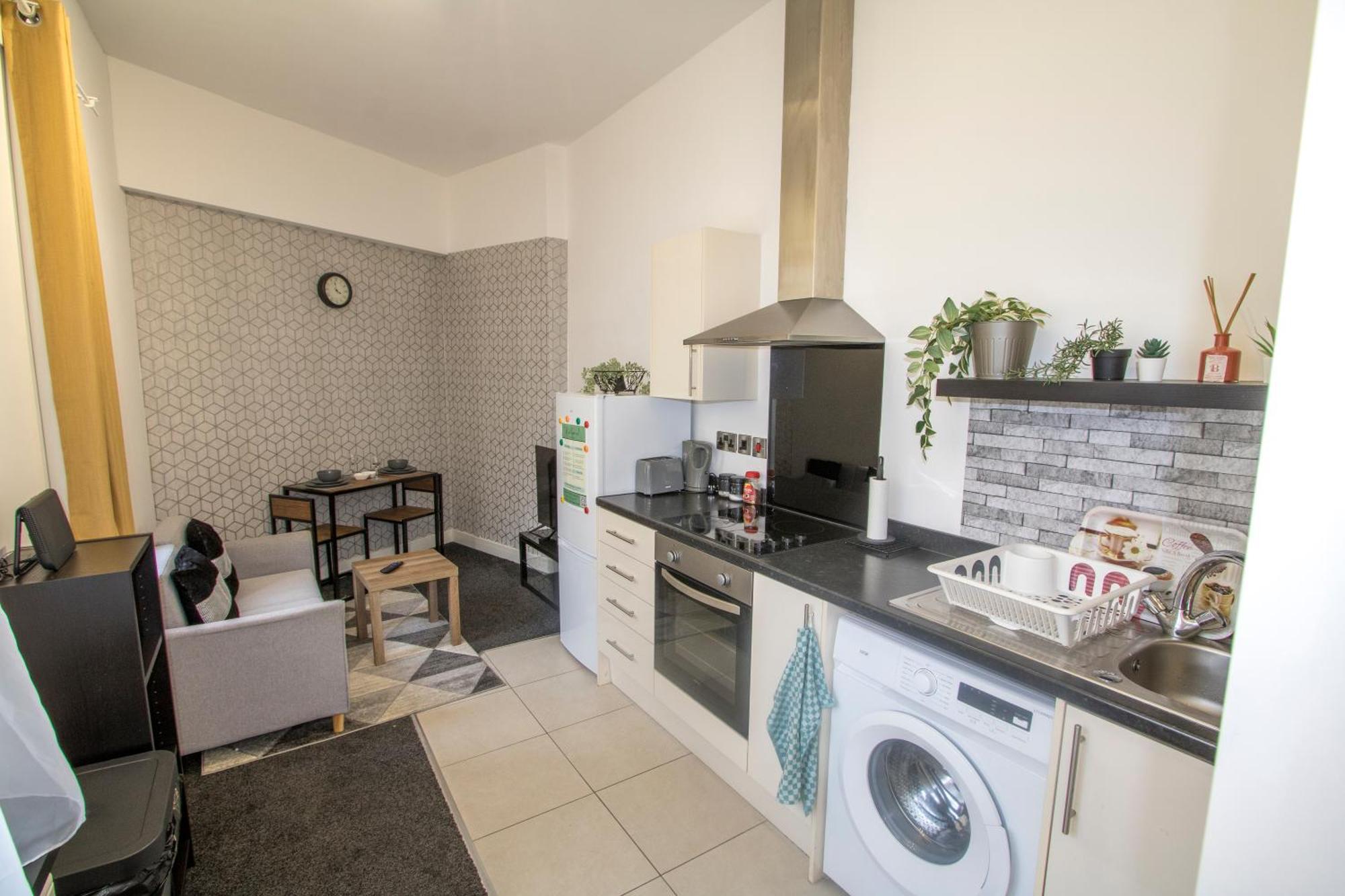 Cozy And Charming - 1 Bedroom Apartment - Free Parking, Transit Links, Close To Stadiums Manchester Bagian luar foto